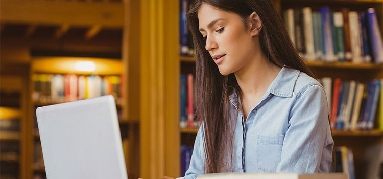 5 Things College Admissions Officers Wish Applicants Knew